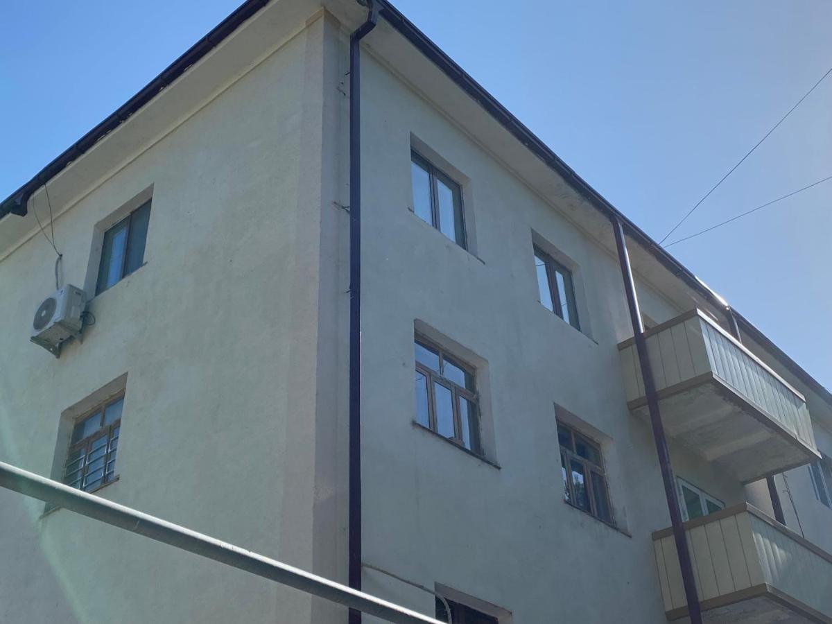 Mehmonservis1 Apartment Samarkand Bagian luar foto
